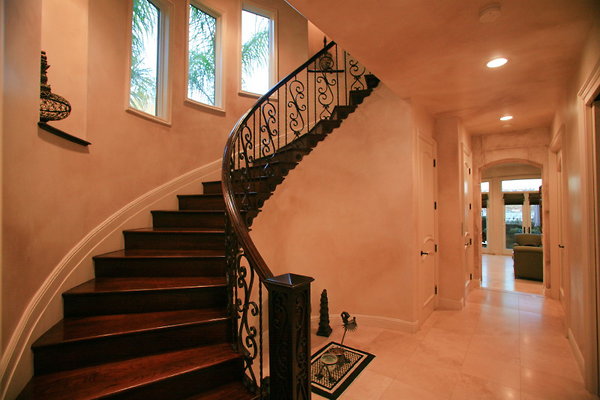 1st Floor Staircase 0049 1