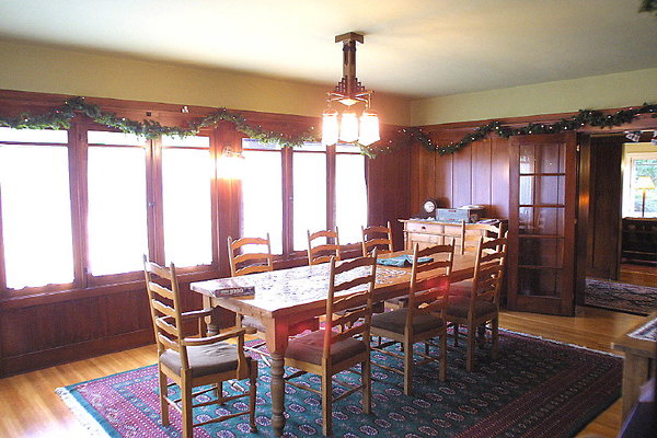 Dining Room 0085 4 1