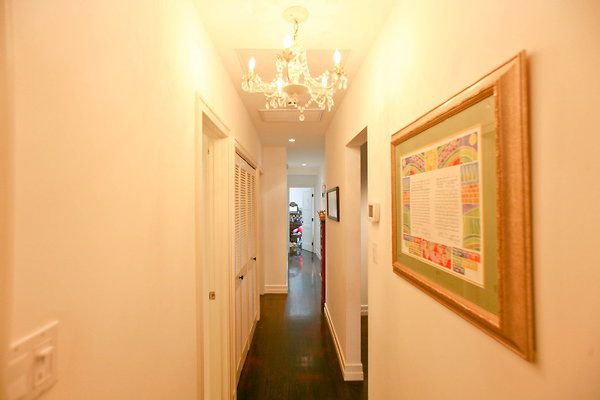 Hallway to Bedrooms2 1