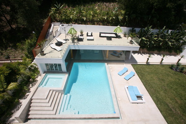 Pool &amp; Pool House from Roof Deck 0142 1