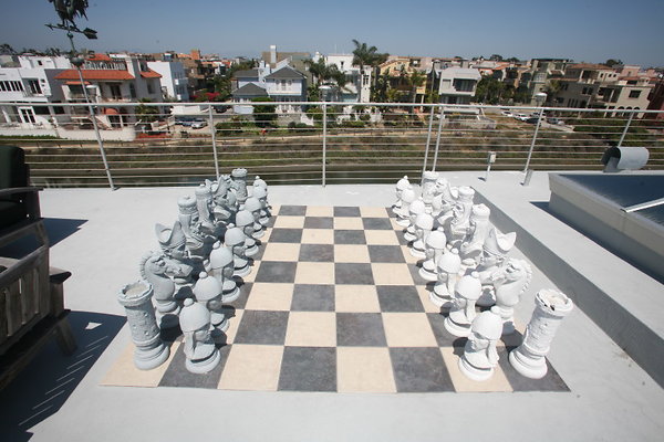 Roof Chess Set 0156 1