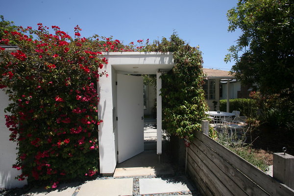 Door to Front Porch 0087 1