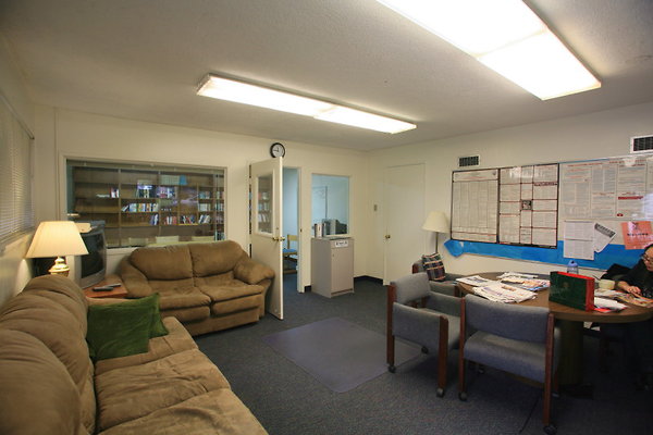 Student Center Faculty Room 209-1 1