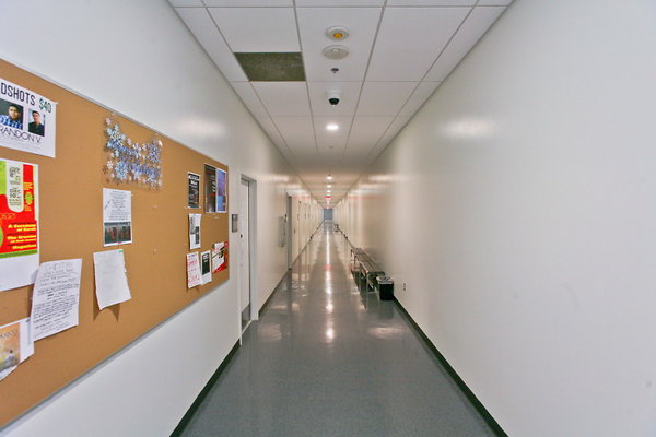 S2 Hallway 0527 1