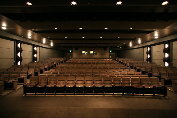 G291 Theatre2