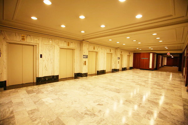 7th Floor Elevator Lobby 0048 1