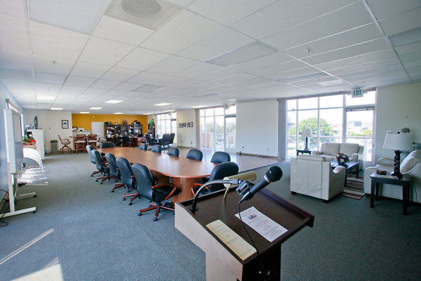 457C Office &amp; Conference Room