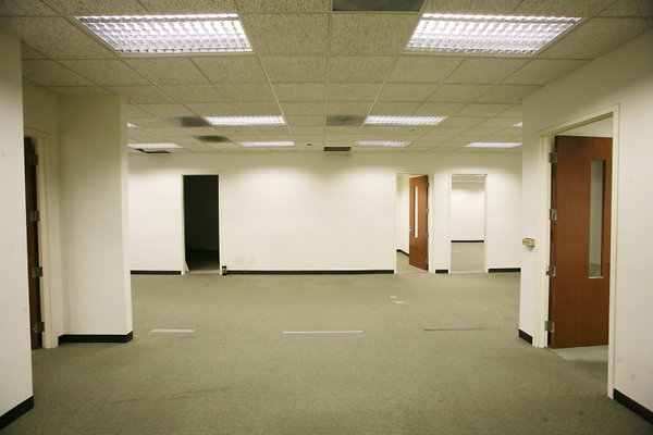 Conference Room Hallway 0015 1
