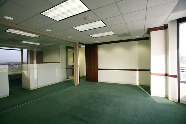 Suite 900 Conference Room 0084 1