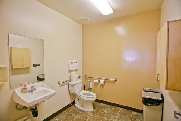 2nd Floor Womens Bathroom 0028 1
