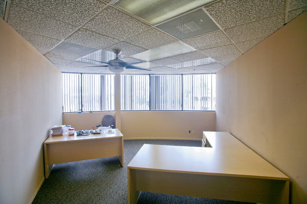 2nd Floor Office5-1 1