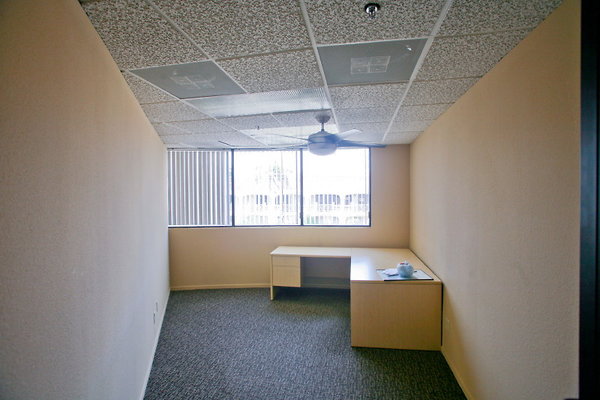 2nd Floor Office6-1 1