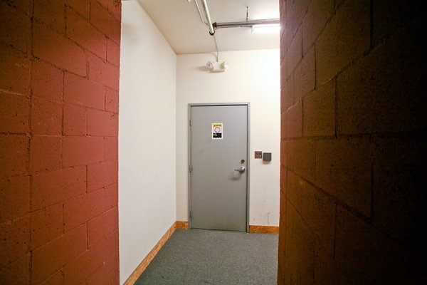 2nd Floor Hallway 0039 1