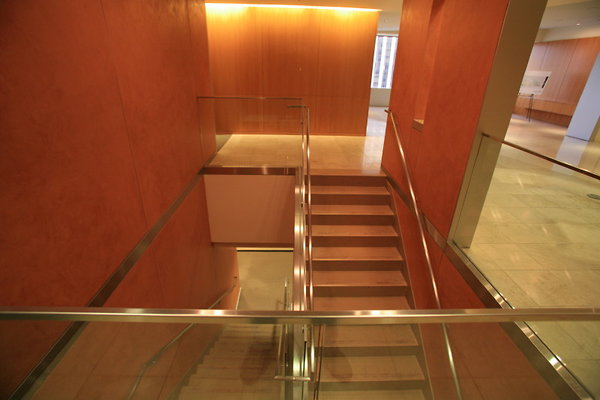 Suite 800 Staircase 0451 1