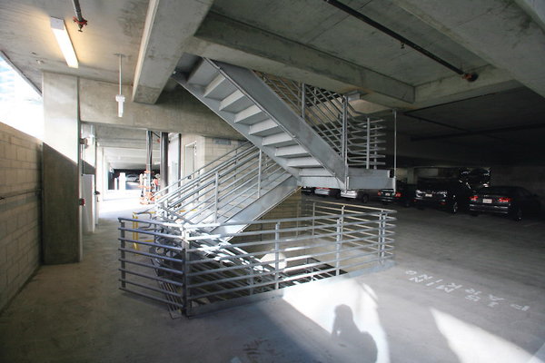 Garage Staircase 0095 1