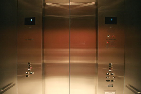 Elevator Interior 0046 1