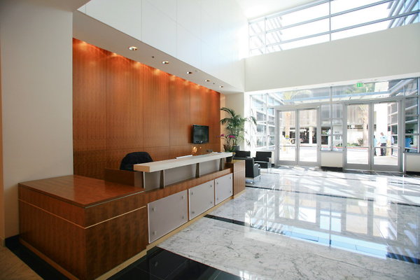Main Lobby Security Desk 0041 1