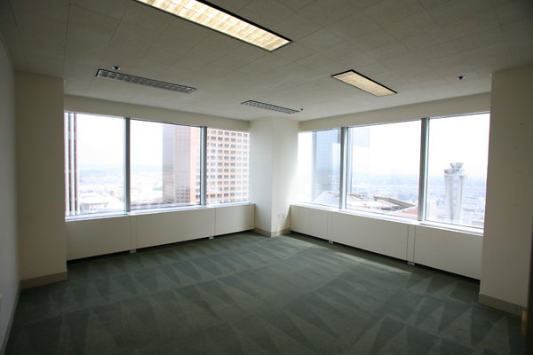 Suite 4200 Office 0039 1