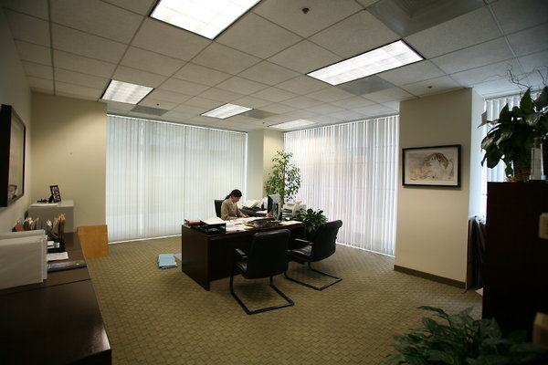Suite 300 Office 0306 1