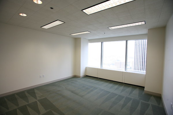 Suite 4200 Office 0049 1