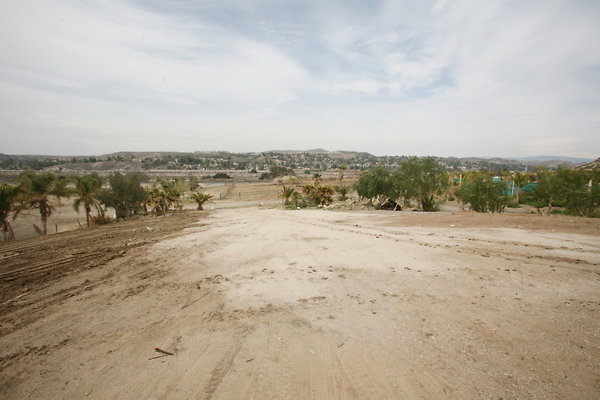 Dirt Plateau 0082 1