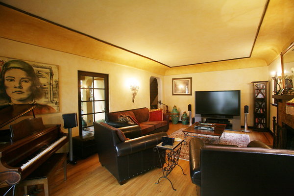 Living Room 0040 1