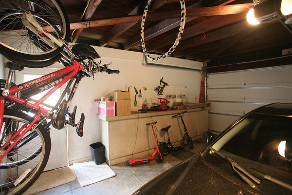 Garage4 1