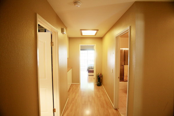 Bedroom Hallway3 1