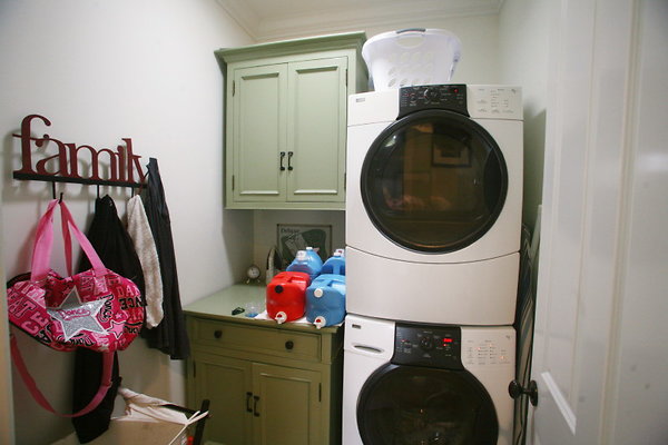 Laundry Room1 1