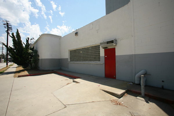 RS Street Building 0023 1