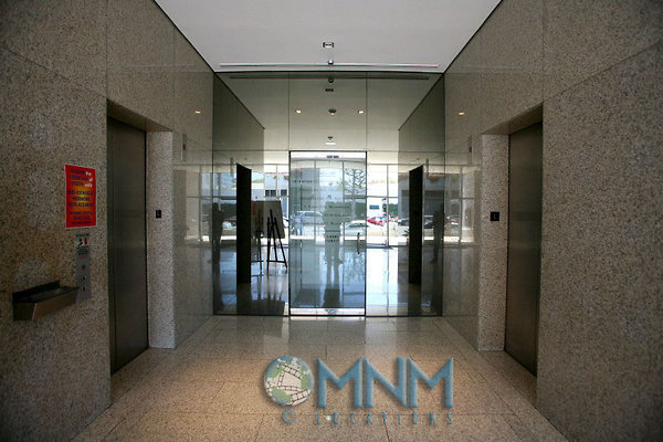 1st Floor Elevator Lobby 0064 1 1