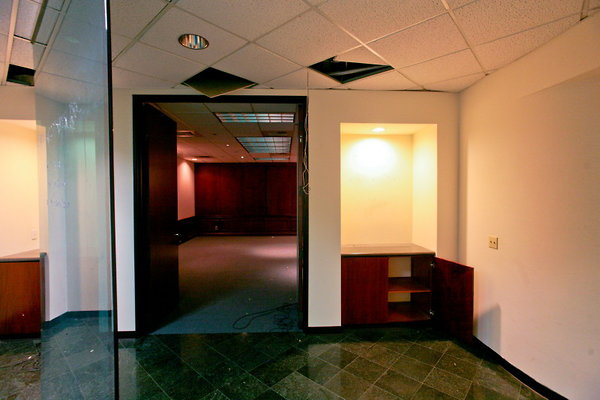 Suite 502 Conference Room Entrance 0264 1