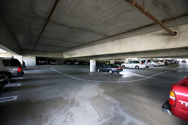 656B Parking Garage 0040 1 1
