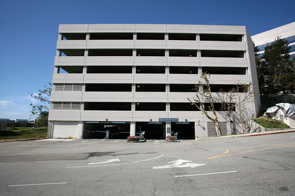 656A Parking Structure