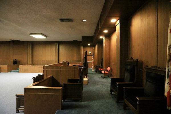 Court Room 0085 1