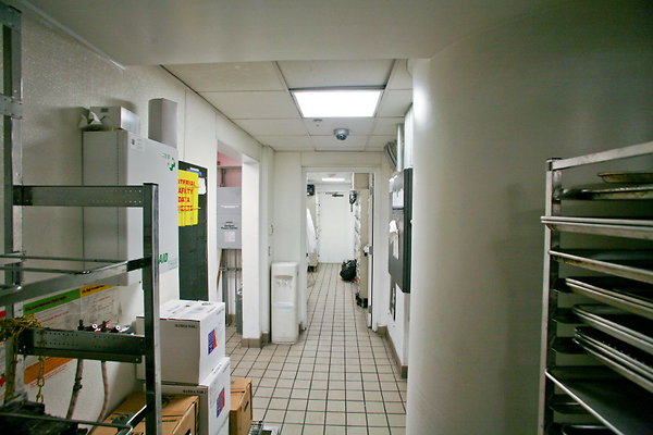 Kitchen Hallway 0045 1