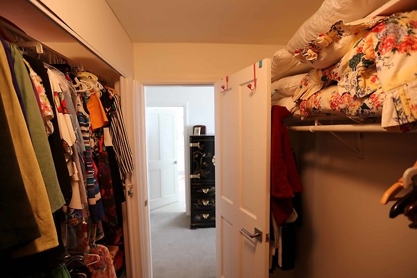 Master Bedroom Closet2 0126