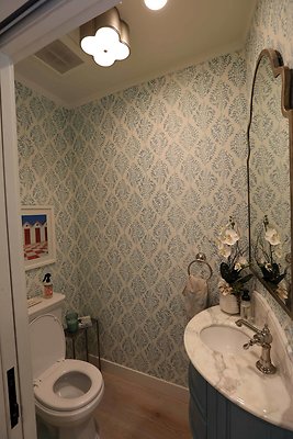 Powder Room 0084