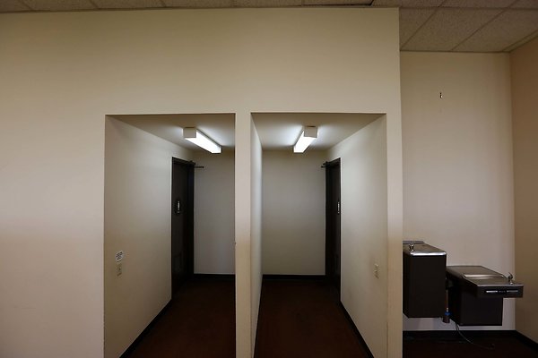 6th Floor East Bathrooms 0059