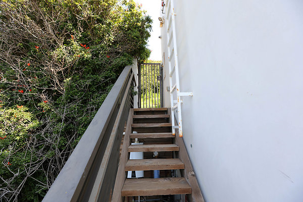 134F Stairs from Street 0132