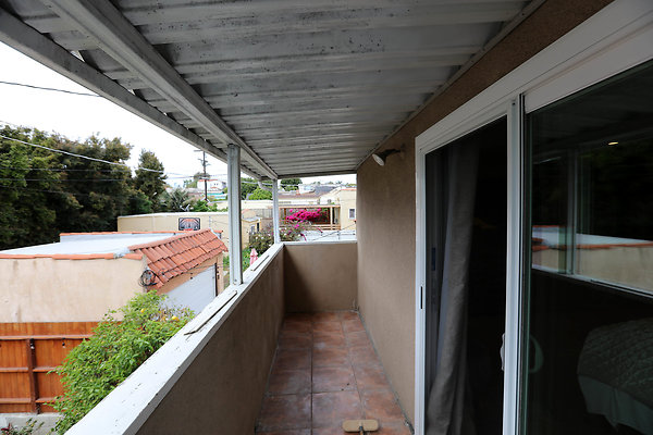 Master Bedroom Balcony 0058