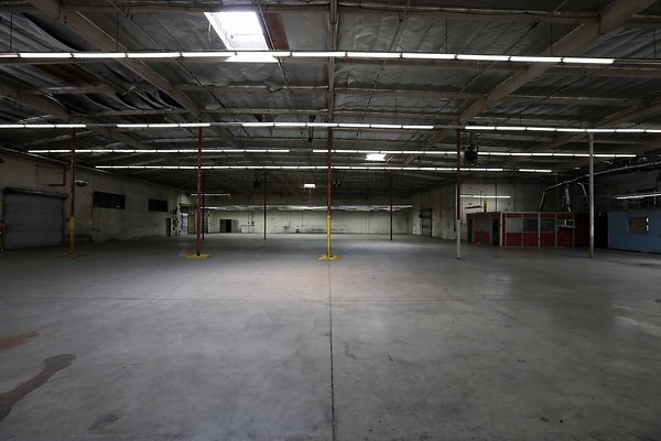 Warehouse 0023