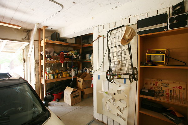 Garage 0122 1
