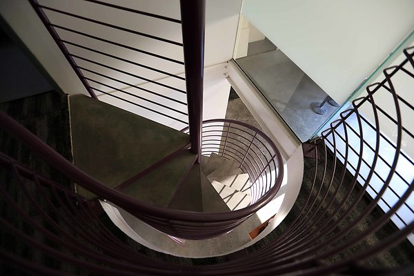 220A Studio Circular Stairwell 0039