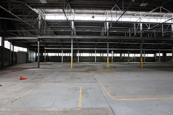 Warehouse 0021