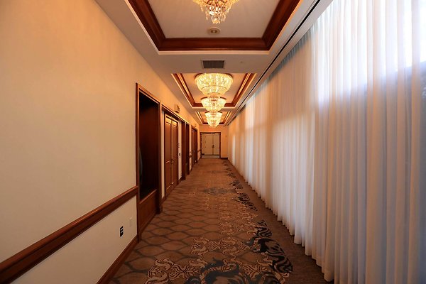 455A Executive Boardroom Hallway 0058