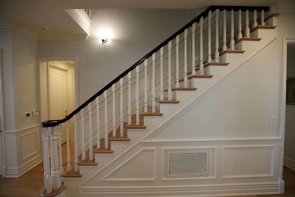 309B Staircase 0033