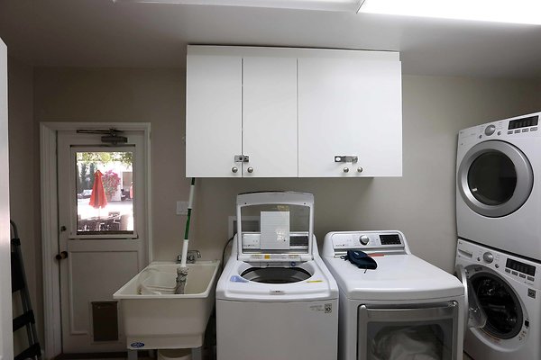 Laundry Room 0031