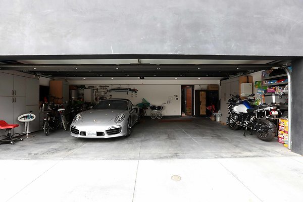 Garage wide 0061