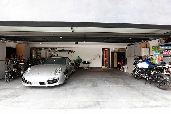 Garage1 0060
